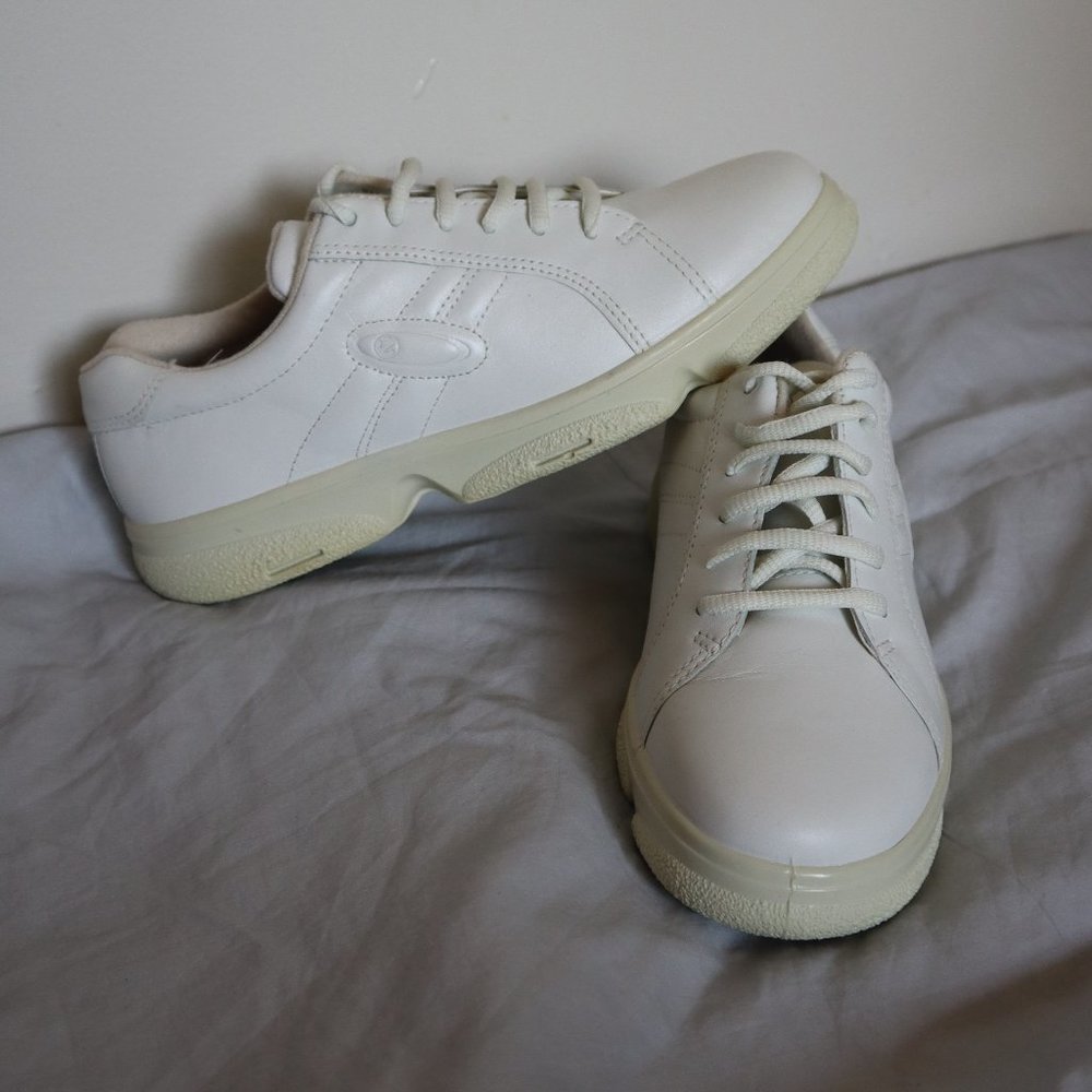 ECCO White Flex Zone Sneakers Women's Size 8